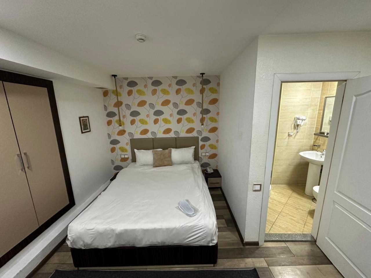 Garden Inn Nizami Hotel باكو المظهر الخارجي الصورة