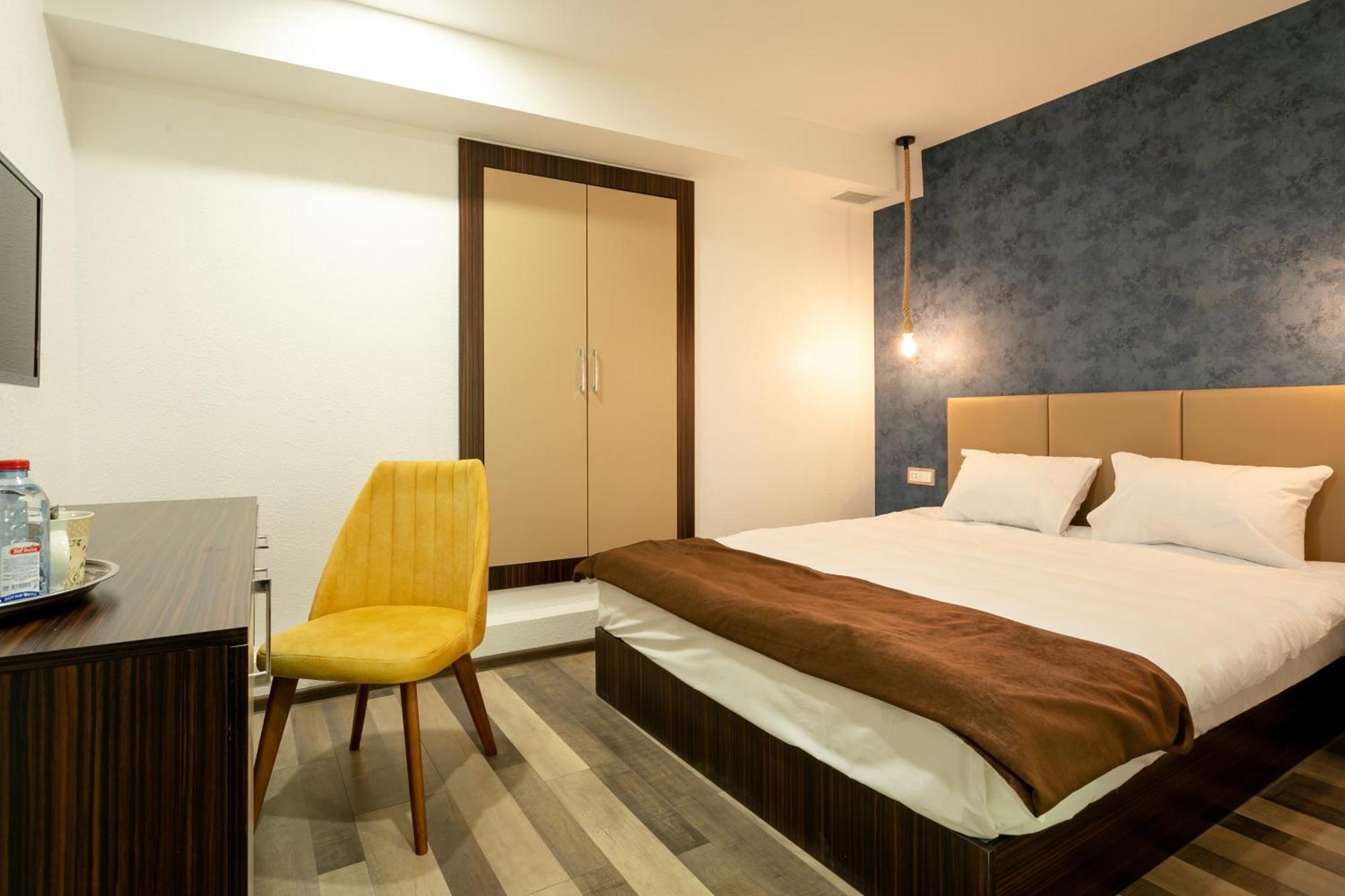 Garden Inn Nizami Hotel باكو المظهر الخارجي الصورة