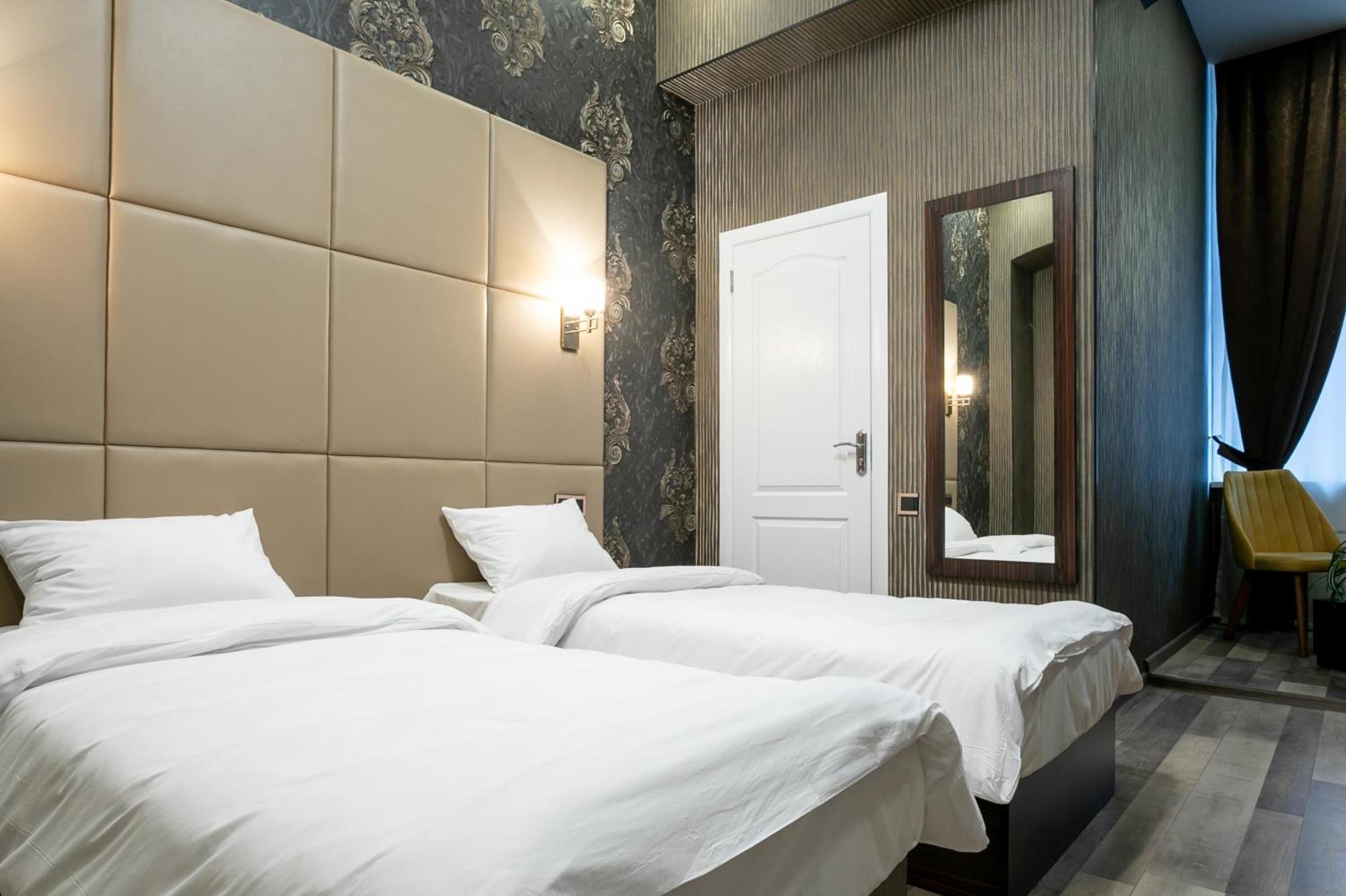 Garden Inn Nizami Hotel باكو المظهر الخارجي الصورة