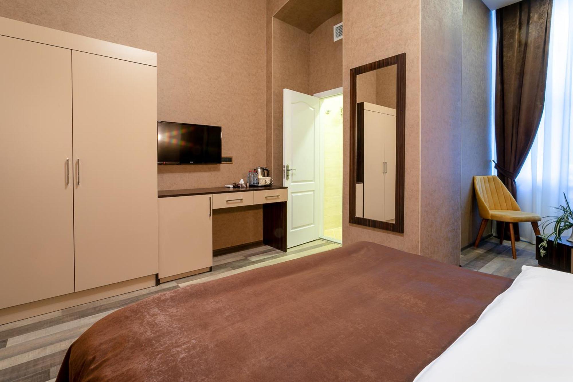 Garden Inn Nizami Hotel باكو المظهر الخارجي الصورة