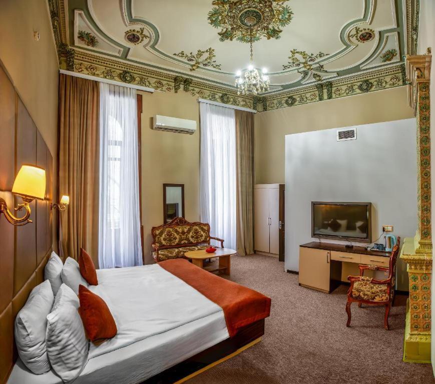 Garden Inn Nizami Hotel باكو المظهر الخارجي الصورة
